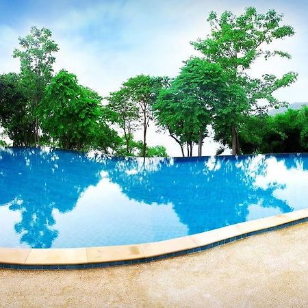 Banraya Resort And Spa Ko Racha Yai Exterior foto