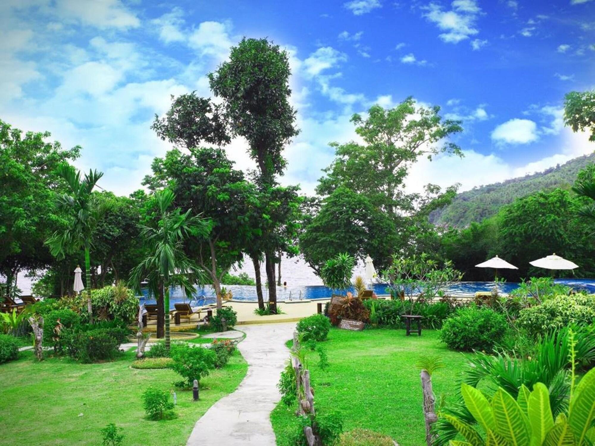 Banraya Resort And Spa Ko Racha Yai Exterior foto