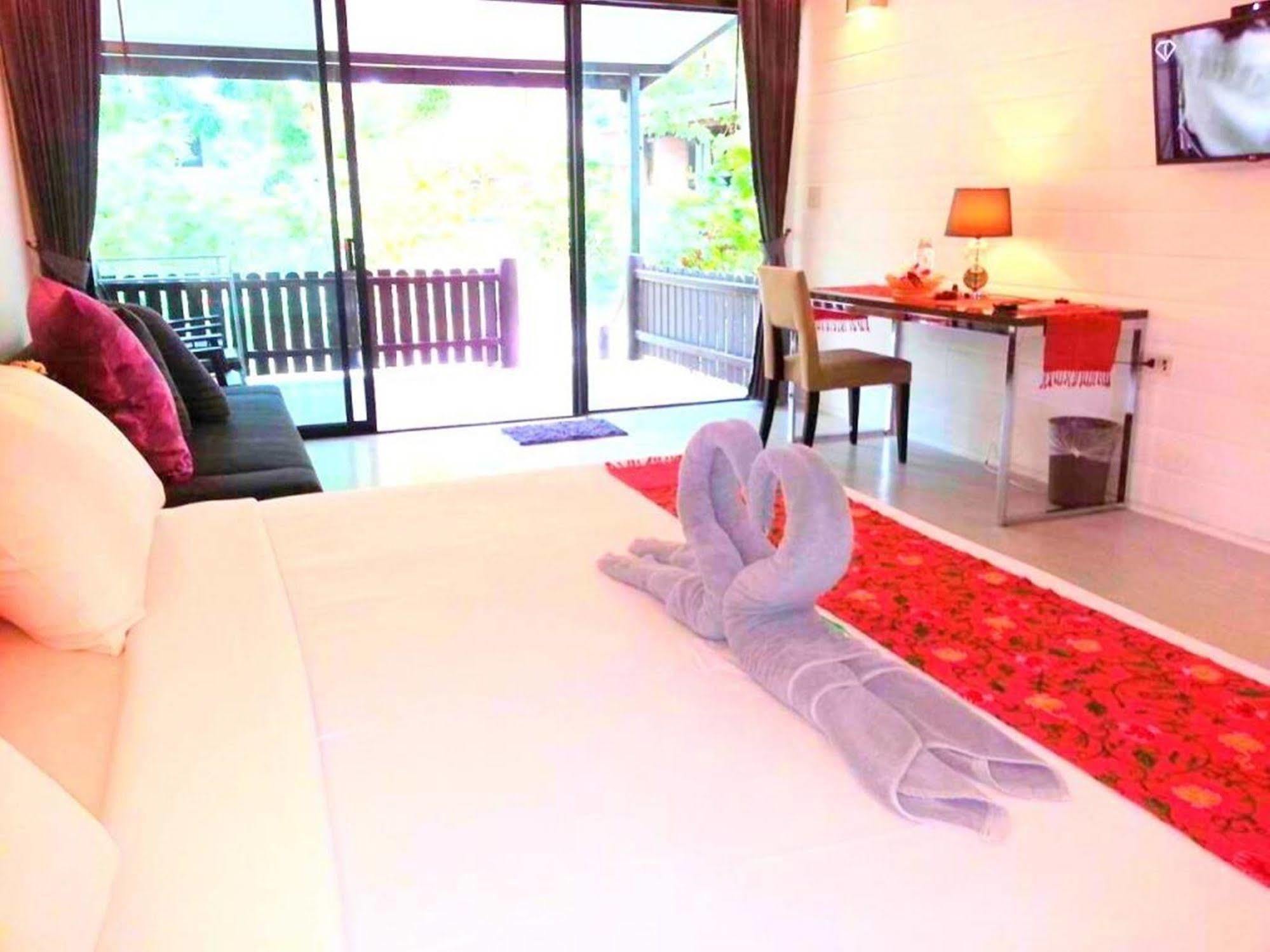 Banraya Resort And Spa Ko Racha Yai Exterior foto